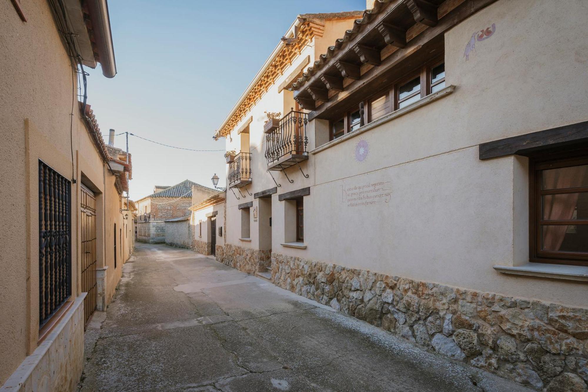 Casa Rural Los Beatos Villa Uruena Exterior photo